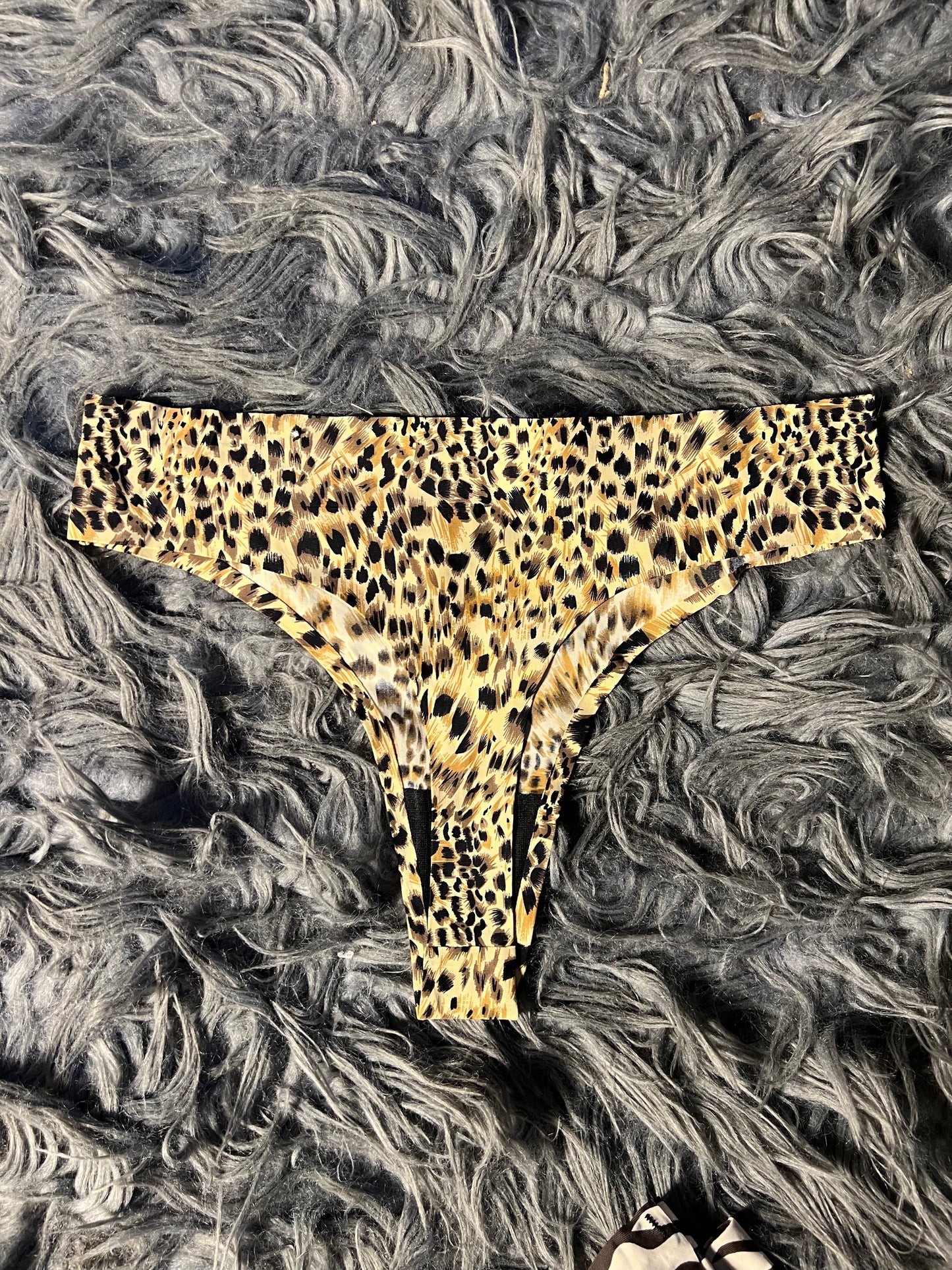 Seamless Thongs Pack of 3